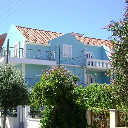 4 Seasons Lixúri